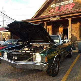 We are at the Kamp cruise night.